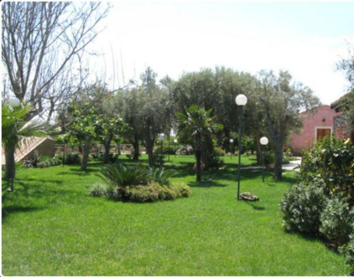 Villa Marinella Augusta Bagian luar foto