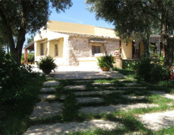 Villa Marinella Augusta Bagian luar foto